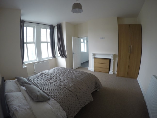 Double Ensuite Room West Bridgford Bills included Main Photo