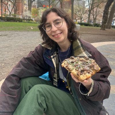 Postgrad seeking room! Main Photo