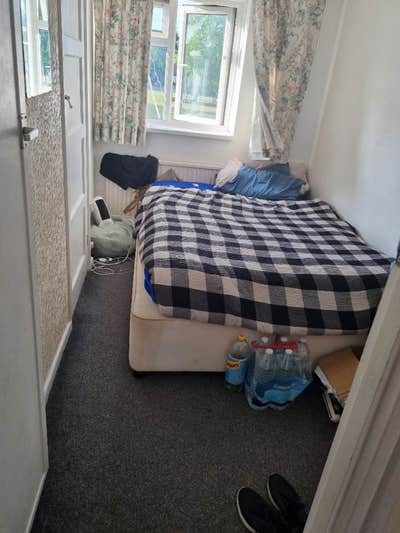🏡Stunning Spacious Double Room Available In SL1 Main Photo