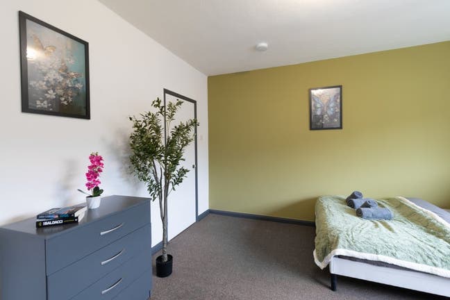 ✨ Spacious Luxury Double Room – All Bills Included Main Photo