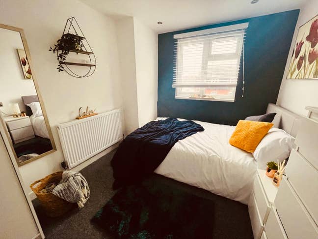 Two Double Ensuite Rooms - Watford WD18 Main Photo