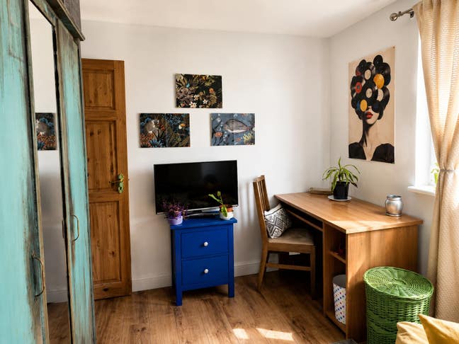 Lovely Newly Refurbished Single Room Main Photo