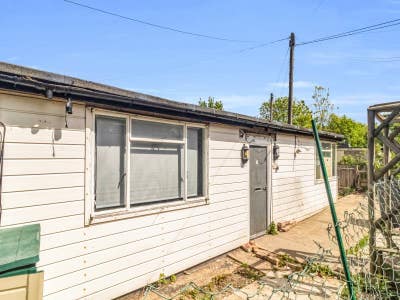 20 Ector Road  Main Photo