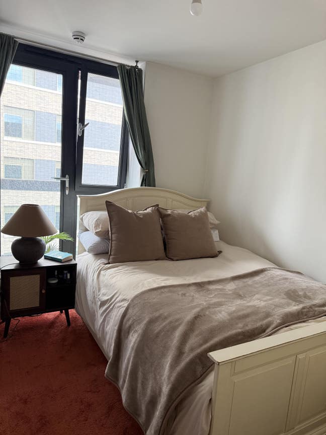Beautiful Double Room with Balcony Main Photo