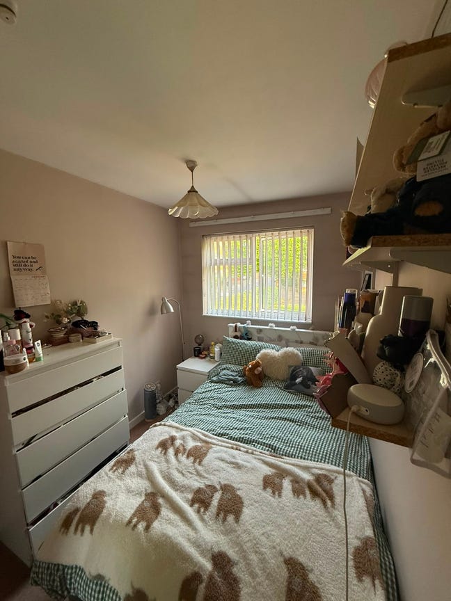 Double room in a lovely Wandsworth house! Main Photo