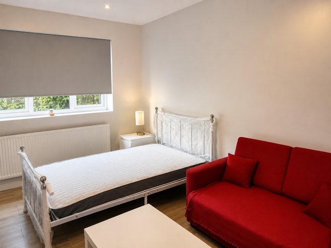 En-suite Room Main Photo