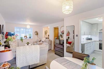 Room in Gorgeous Home Close to Kemptown Main Photo
