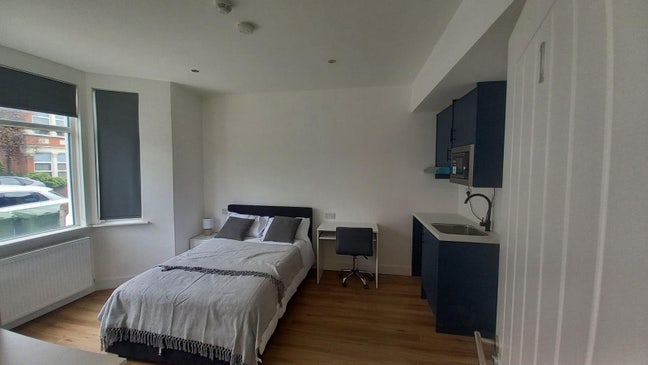 High Spec En-Suite Room with Bills Included! Main Photo