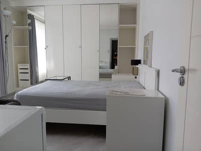Spacious bedroom near Finchley Road at North Circ  Main Photo
