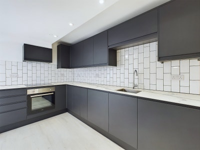 X4 Double Bedrooms Available in Westbury on Trym Main Photo