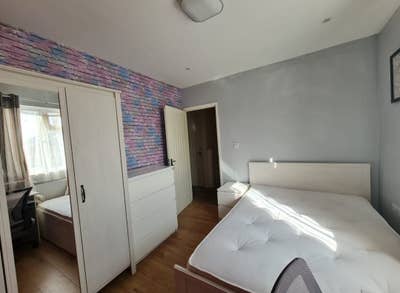 Room for  rent  in  Harrow Ha2  Main Photo