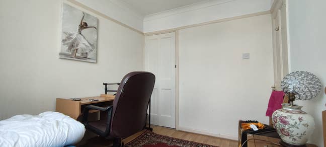 Peaceful room for a student in shared house Main Photo