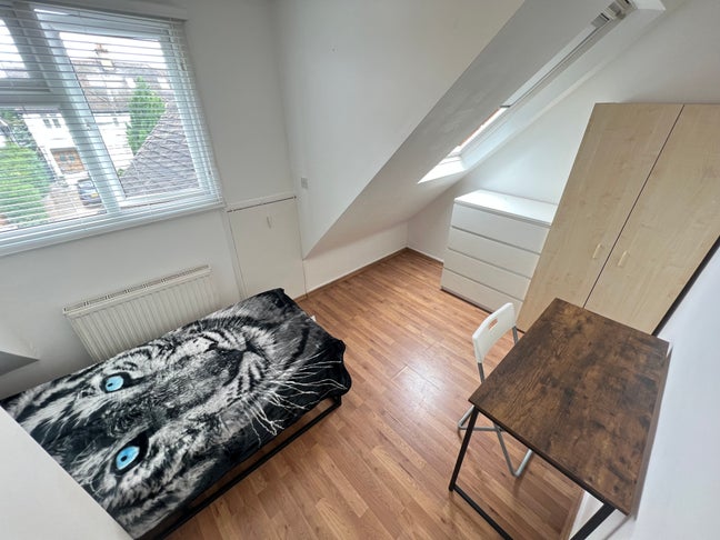 🏠 Single room Golders Green - NW11 Main Photo