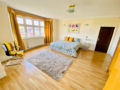 🌟 Large Double Rooms in Park Royal – Zone 3 🌟 Main Photo