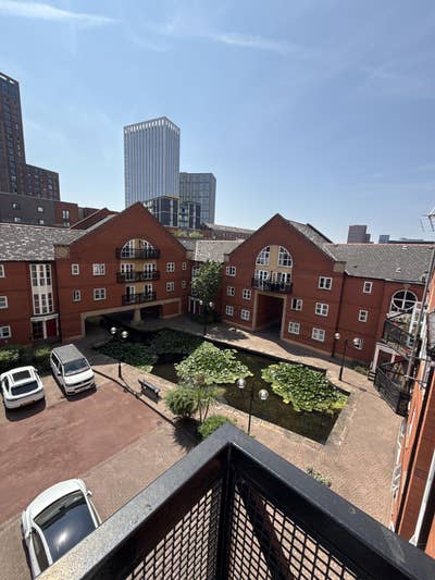 Double Room Available – Manchester City Centre  Main Photo