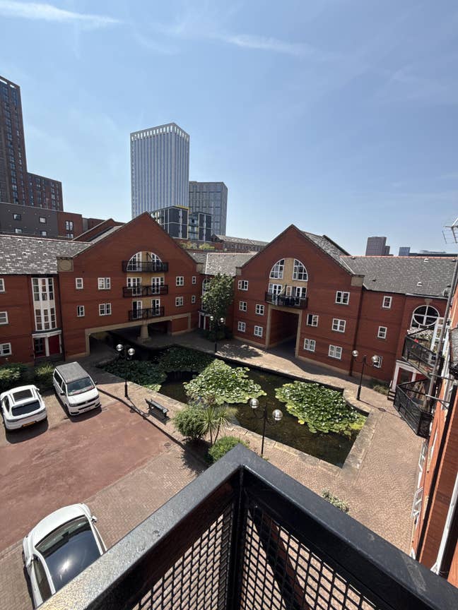 Double Room Available – Manchester City Centre  Main Photo