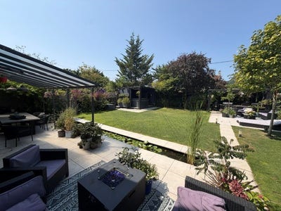 Spacious Ensuite Room in Relaxed House with Sauna, Main Photo