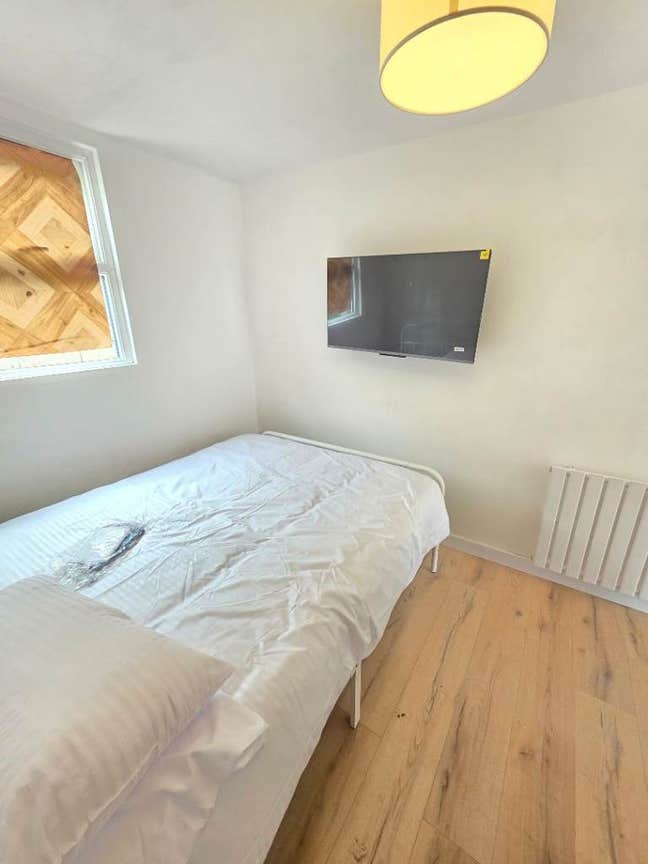 🏡Modern Self-Contained Studio Available In M16✨ Main Photo