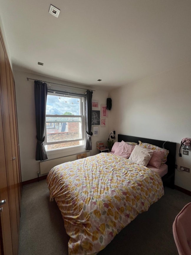 Looking for a flatmate in lovely Fulham flat  Main Photo