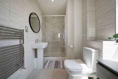 Modern Corner Apartment With Panoramic Views Main Photo