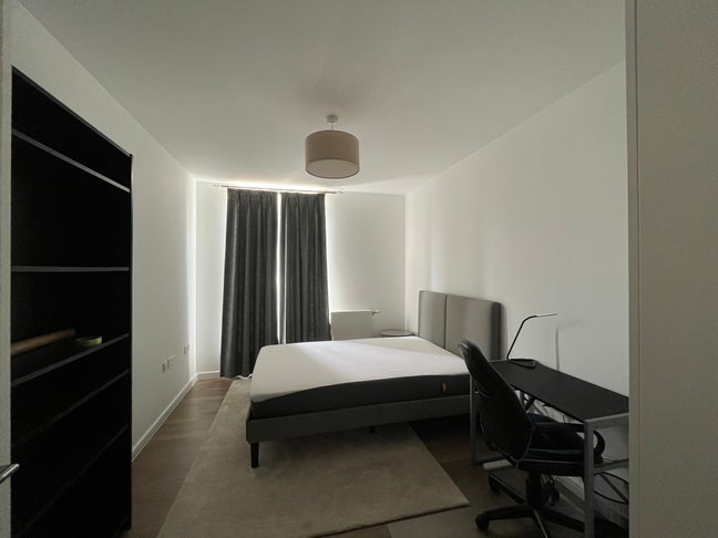Double bedroom with toilet - Furnished - Zone 2 Main Photo