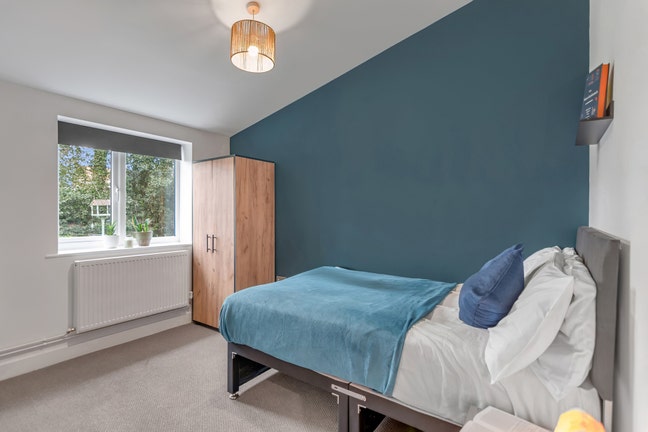 Ensuite Double Room in Professional House Share Main Photo
