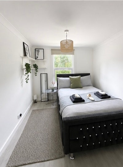 WHOLE 5 bed house Forest Gate station Zone3 Main Photo