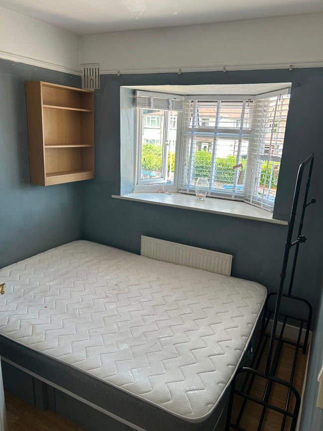 Single Room  Main Photo