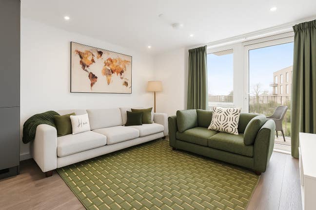 Nice 2bed/2bath|Balcony|Concierge, Gym & Parking Main Photo