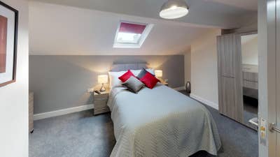 Town Center- Stunning Hmo Main Photo