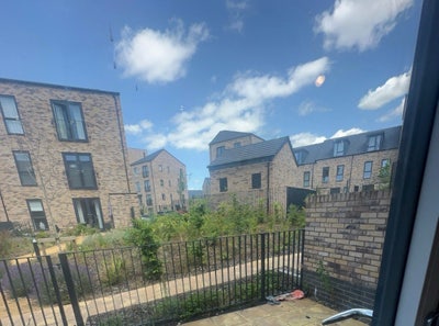3 bed house available in Belgrave village  Main Photo