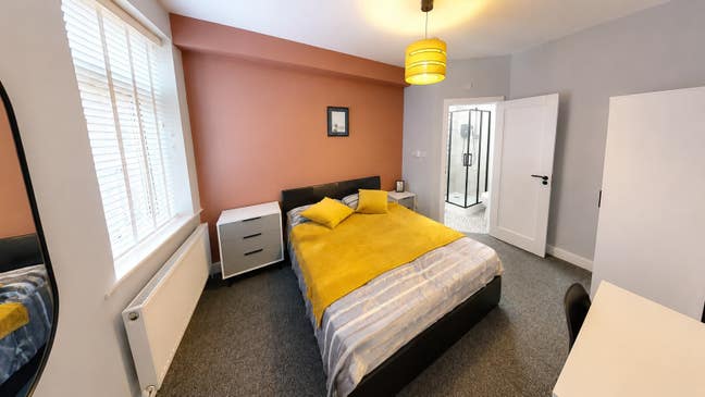 EnSuite Rooms Available Great Value- Swinton🌟 Main Photo