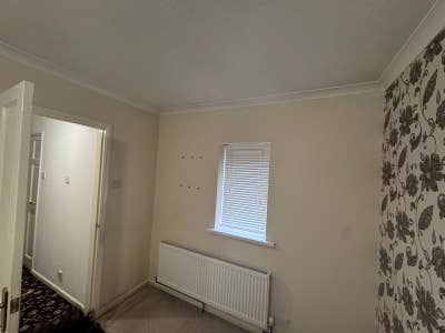 Refurbished Room Avaliable Close to Town [Female] Main Photo