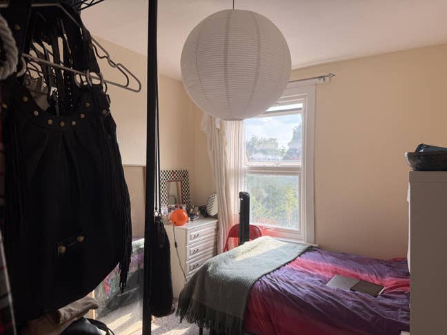 1 Month Sublet from 15th July - House with Garden  Main Photo