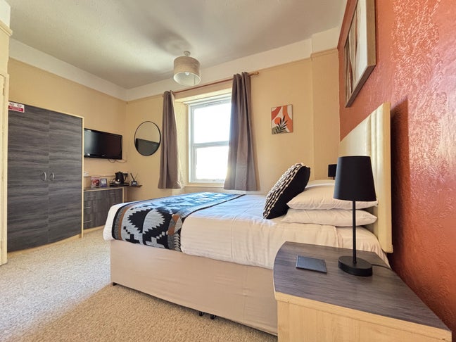 Double room available in Hotel Main Photo