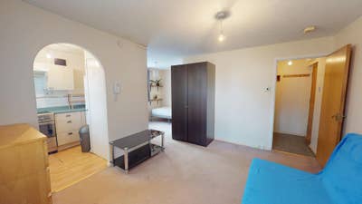 Summer offer 20% off First Month of rent - Studio  Main Photo