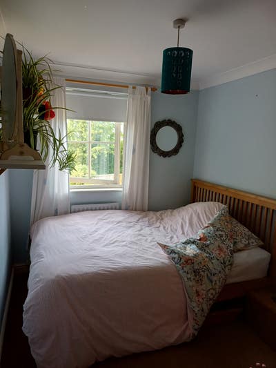 Double room in a town house Main Photo