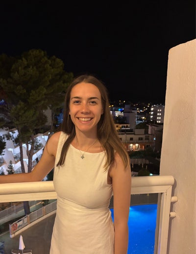 Young professional female looking for flat share Main Photo