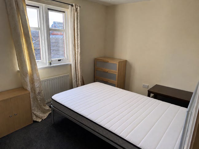 🏠 Double Room | Leith, Edinburgh | EH6 8DR Main Photo