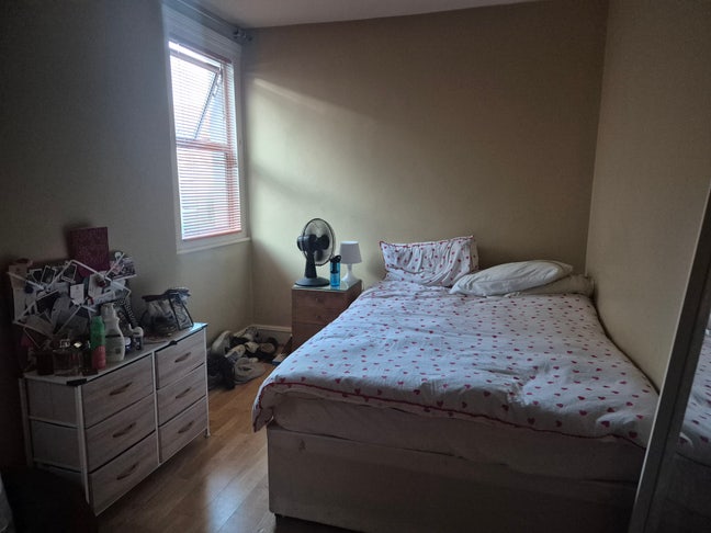 Furnished Double Room - Spacious Flat Kensal Green Main Photo