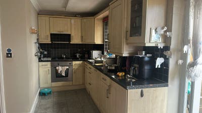 1 master bedroom  Main Photo