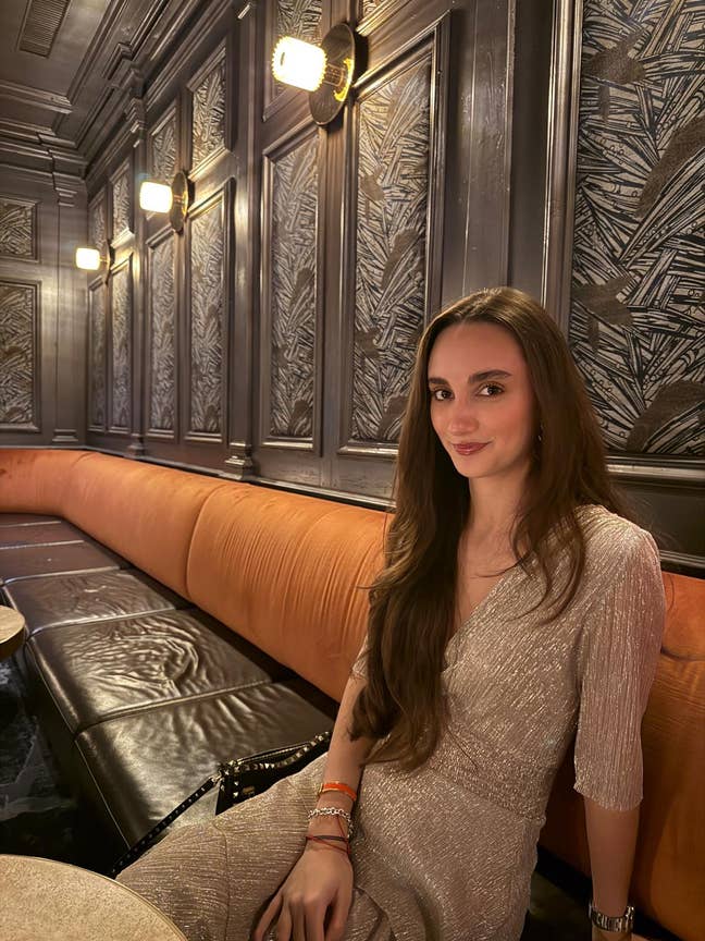 Hiii I'm Tereza, 18 years old and looking for... Main Photo