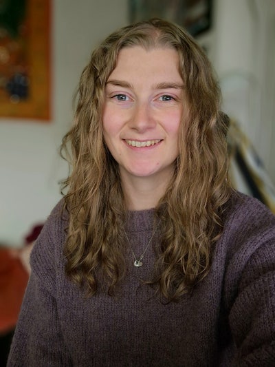 27-Year Old Professional | ~800pcm | Early Sept Main Photo
