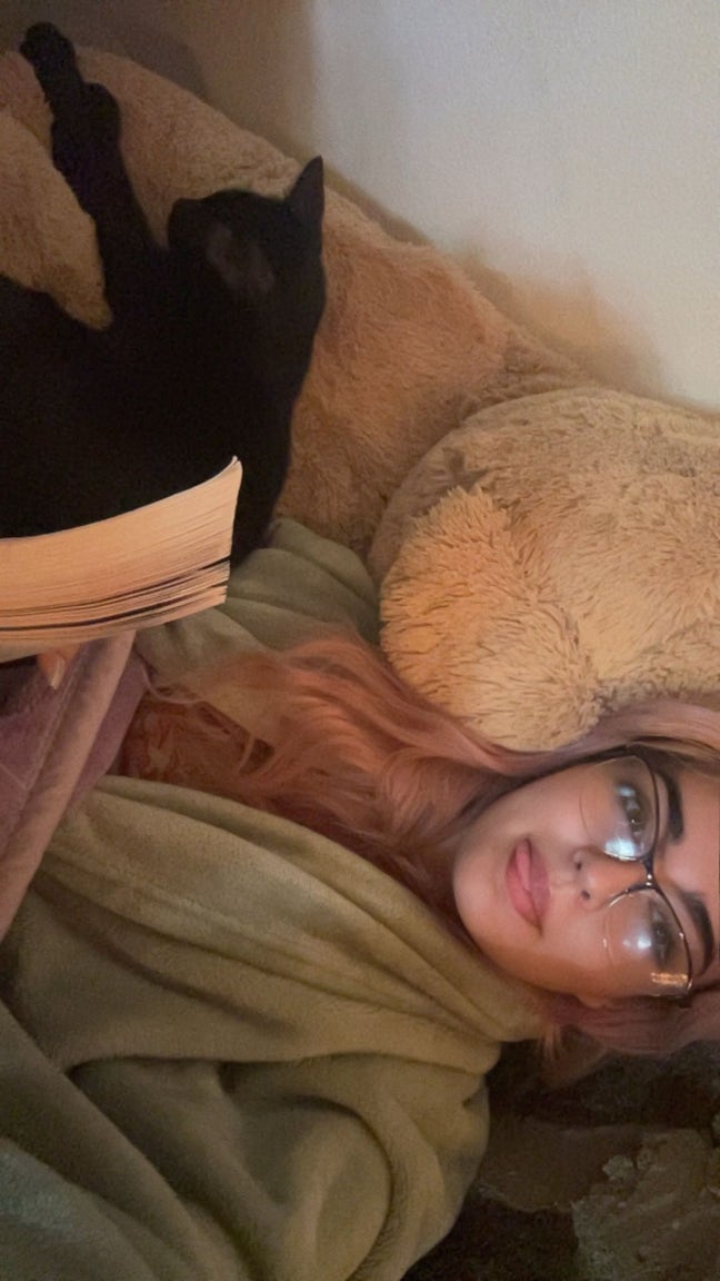 UoG undergrad looking for flatmate Main Photo