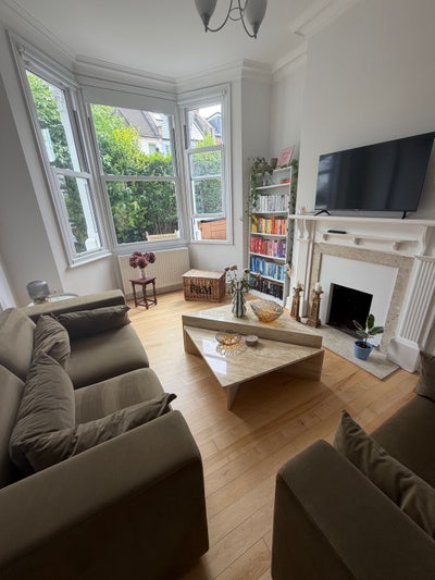 ✨Double Room in 3-Bed House - West Hampstead ✨ Main Photo