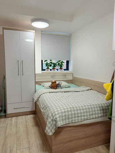 Modern Accessible Studio — Arbour House, EC1V Main Photo