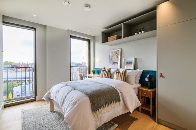 Stunning Ensuite available in Camden  Main Photo