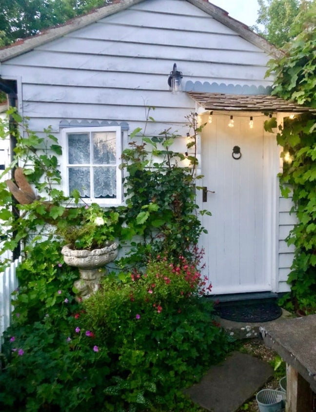 Self Contained Annexe in Pretty Village Main Photo