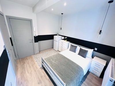 🛏️ En-Suite Room to Let in Hackney Main Photo