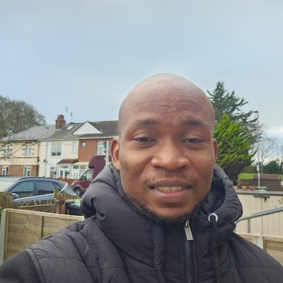 37 year old Male seeks a single or double room Main Photo